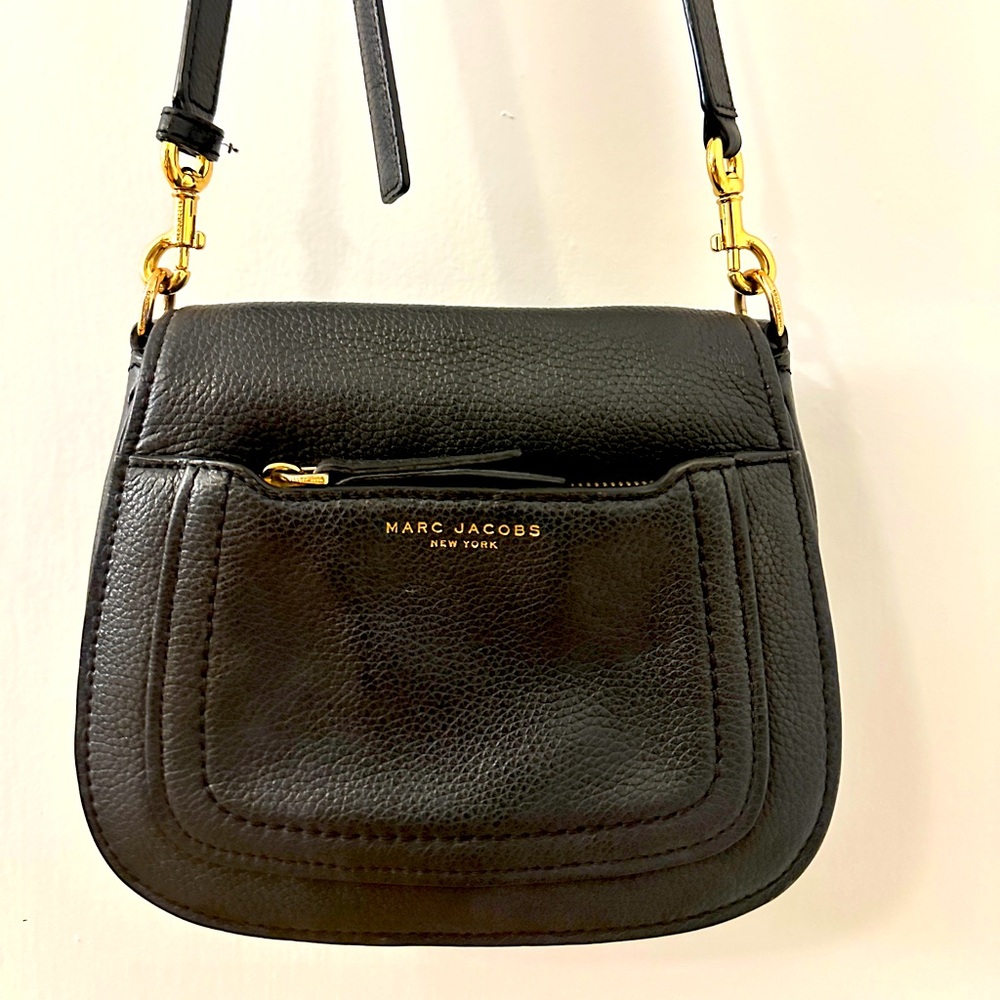 Marc Jacob’s Leather Crossbody bag